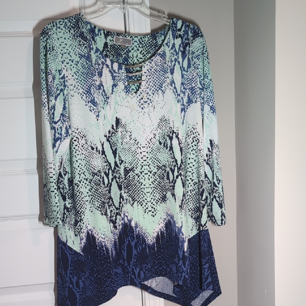JM Collection Blue and Green Abstract Blouse